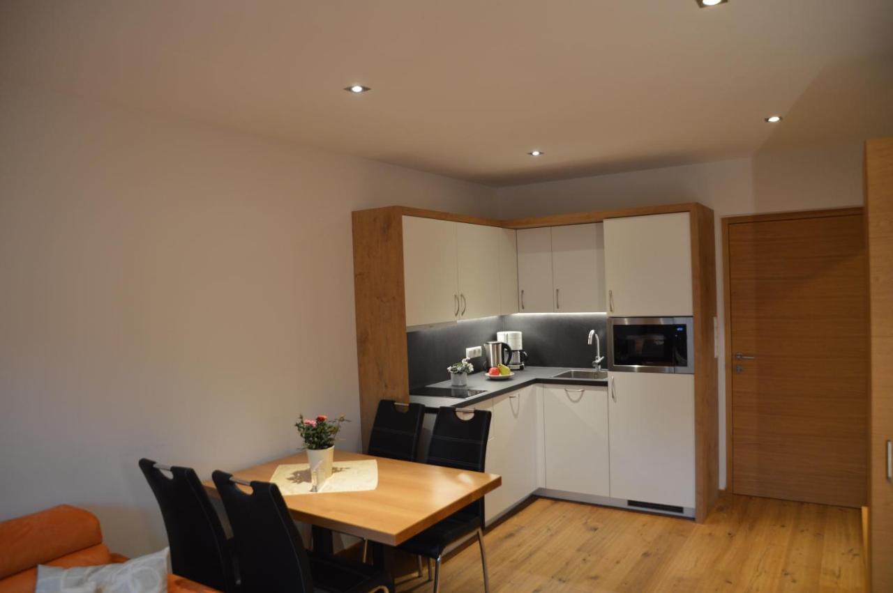 Lobishof Apartment *